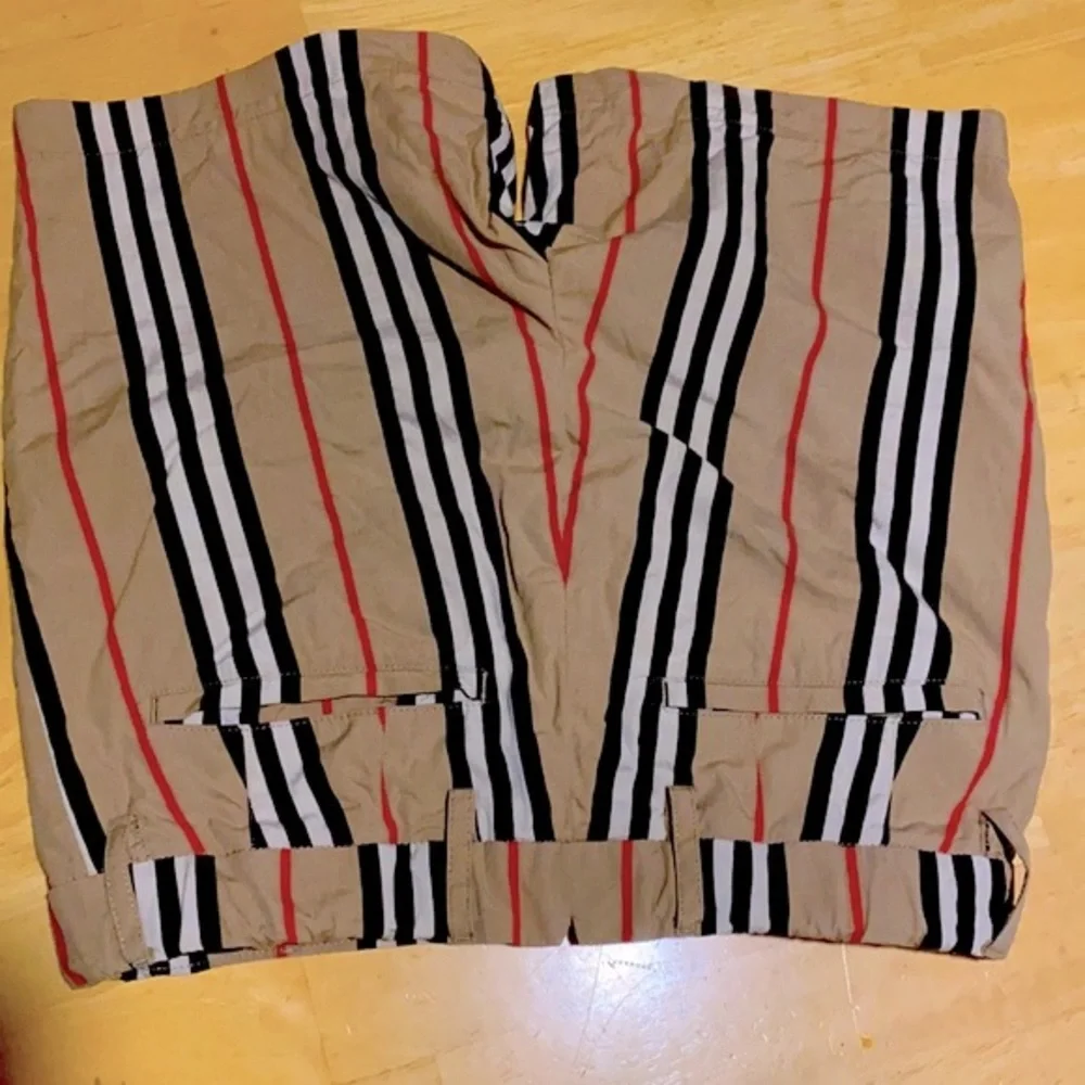 BURBERRY kids check shorts 🩳